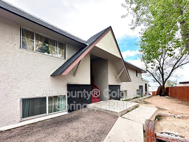 Building Photo - 2119 Preuss Rd