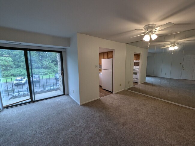 Building Photo - 8030 Ditman St