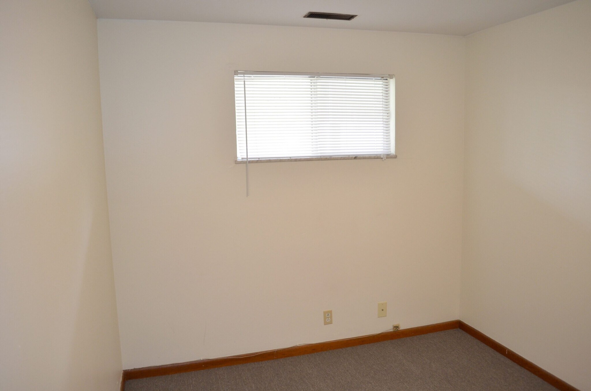 Building Photo - 6626 Ervin Rd