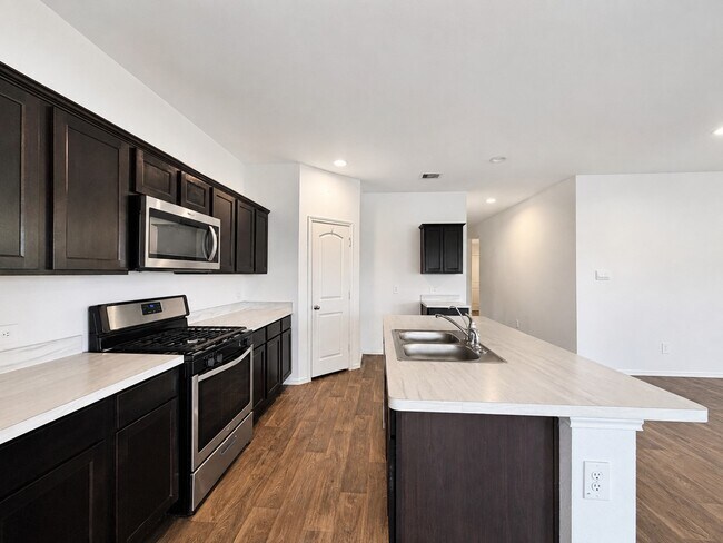 Building Photo - 21518 Corsica Cv Ct