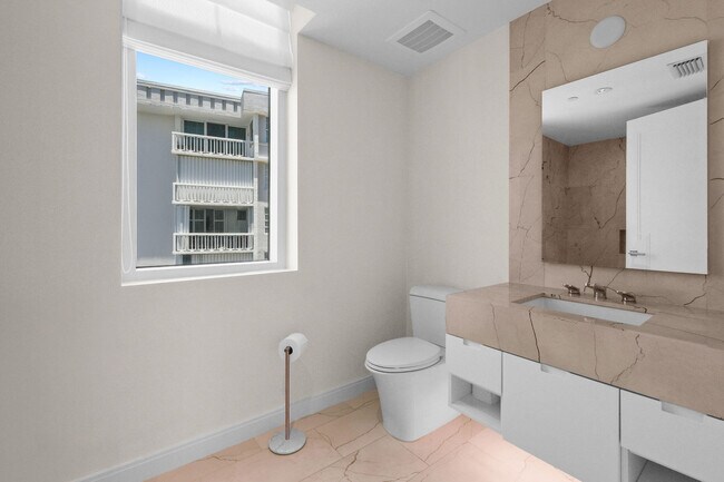 Building Photo - 3550 S Ocean Blvd