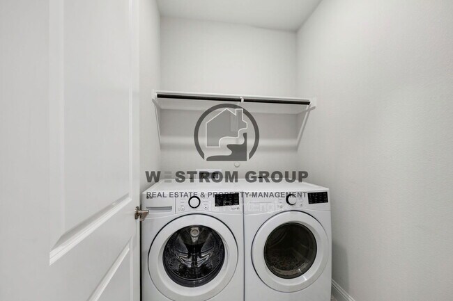 Building Photo - 430 Cherry Laurel Dr