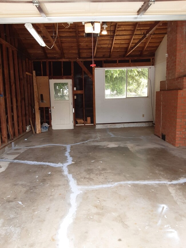 Building Photo - 1630 El Cerrito Dr