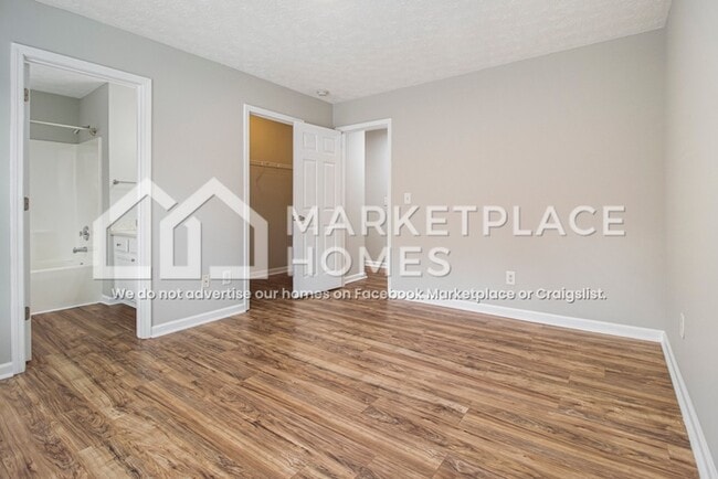 Building Photo - 4157 Park Chase Dr