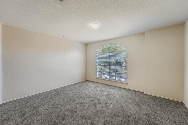 Building Photo - 3509 Texas Topaz Dr