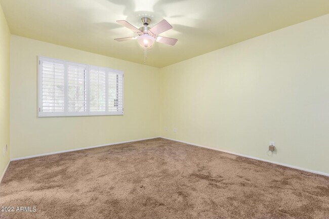 Building Photo - 1211 W Hayward Ave