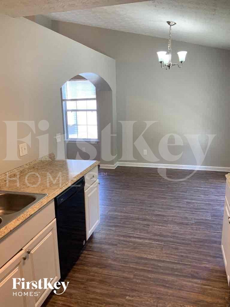 Building Photo - 7072 Shenandoah Trail