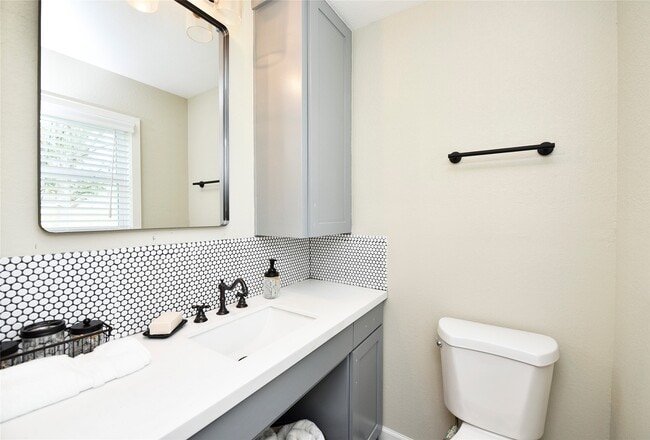 Building Photo - 6330 Mobud Dr