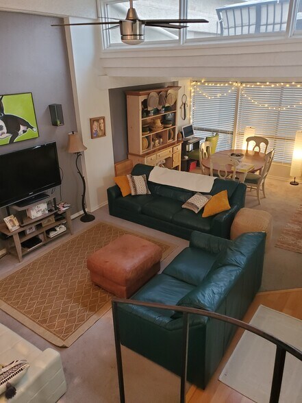 Living and dining - 5914 Lago Vista Way