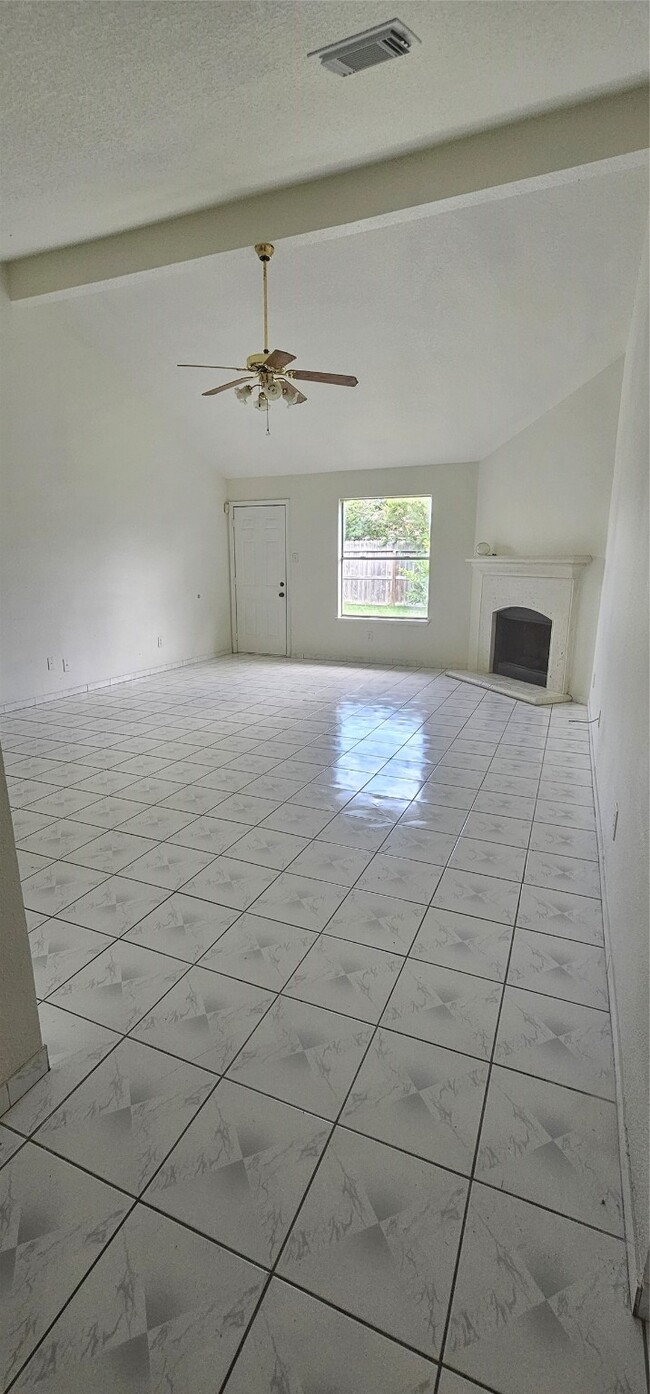 Building Photo - 10943 Bradford Way Dr
