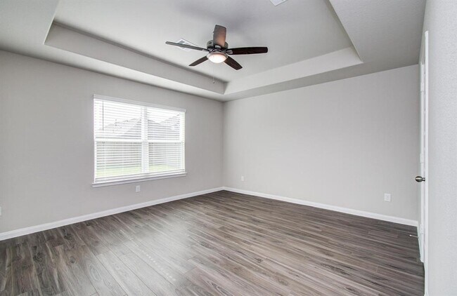 Building Photo - 5111 Shelby Katherine Dr
