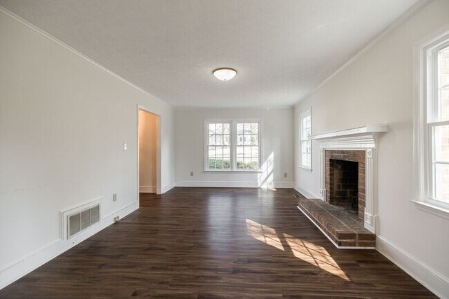 Building Photo - 110 Breckenridge Ln