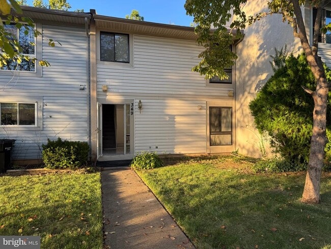 Building Photo - 349 Reneau Way