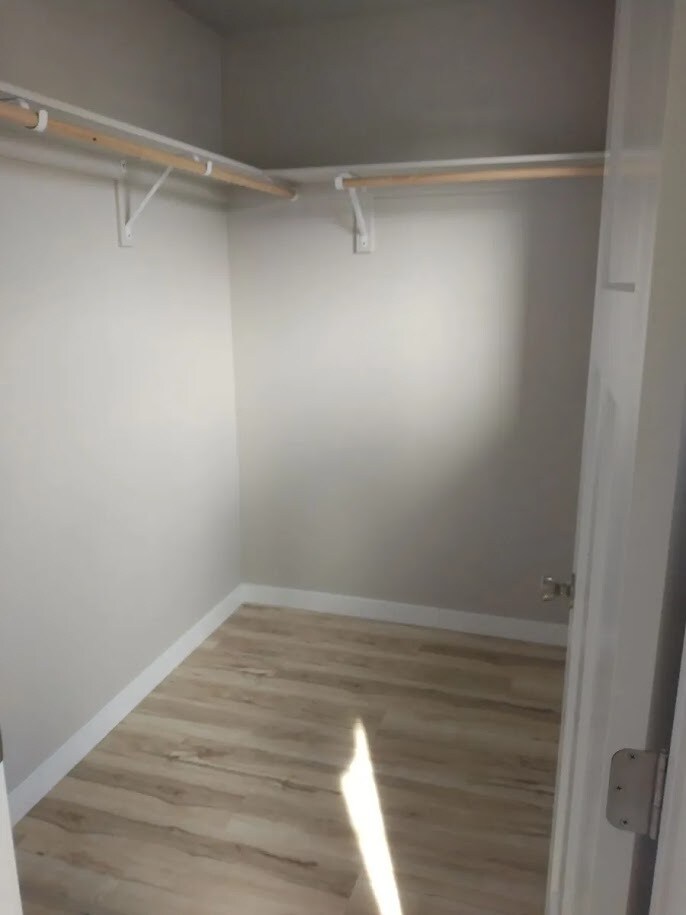 Building Photo - 2909 N Chronicle Rd