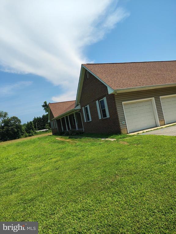 Building Photo - 3420 Evans Rd
