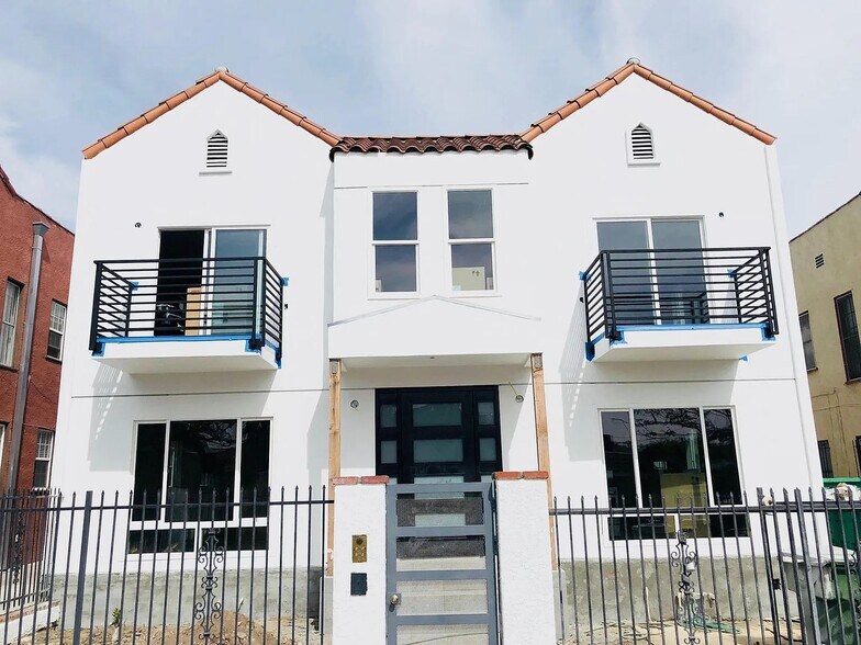 Building Photo - 1348 Carmona Ave