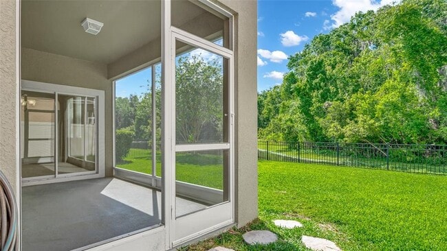 Building Photo - 1695 Ludington Ave