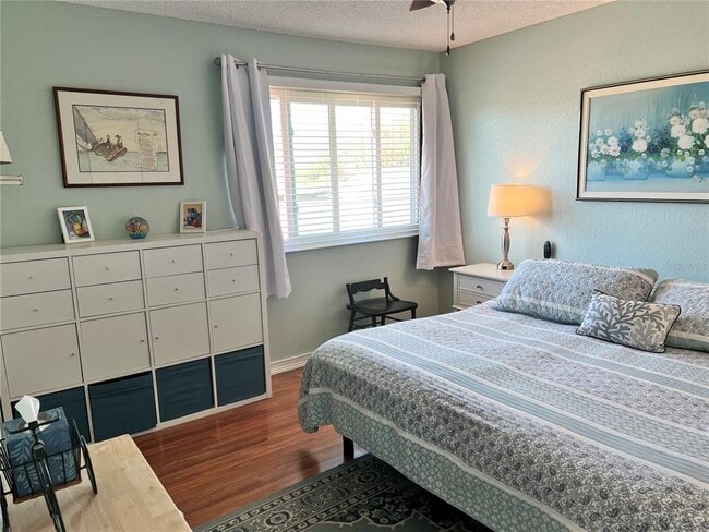 Building Photo - 6257 Cape Hatteras Way NE