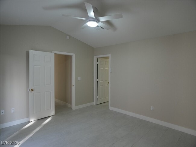 Building Photo - 8221 James Grayson Dr