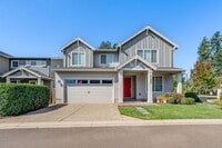 Building Photo - Beautiful 4 Bed, 3 Bath Rental Home in She...