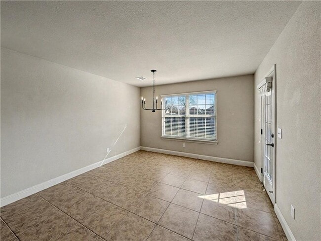 Building Photo - 1801 SW Candlewood St