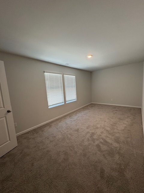 Building Photo - 285 Pebble Ridge Dr