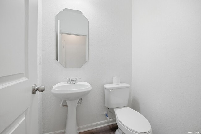 Building Photo - 8355 Falcon Meadow Dr