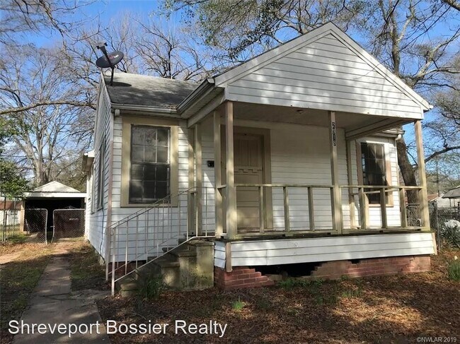 Primary Photo - 2 br, 1 bath House - 2918 Midway St