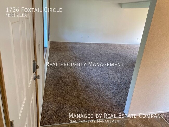 Building Photo - Woodland 4 Bed 2.5 Bath Home with Two Car ...