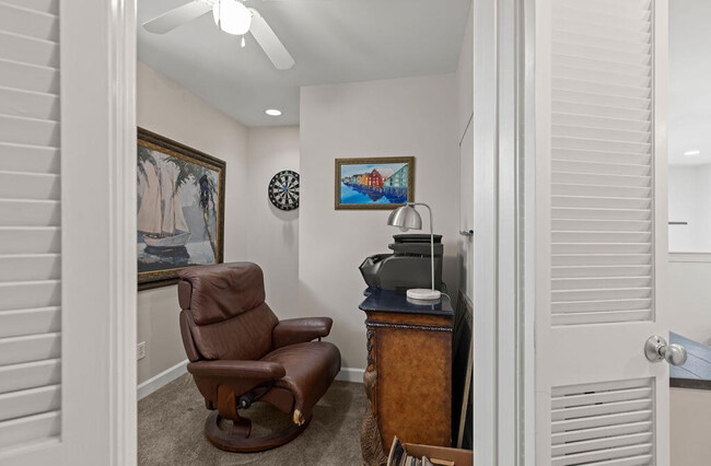 Building Photo - 97 Mantero Way