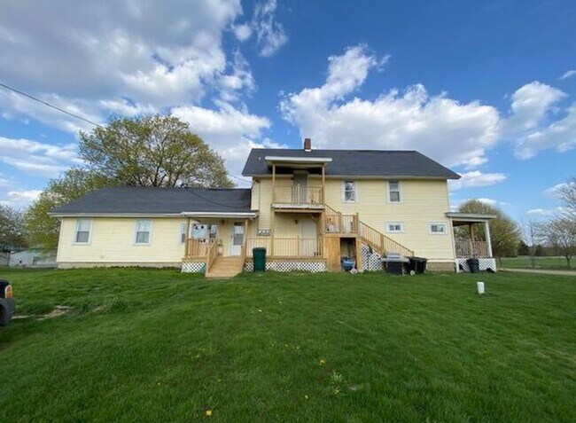 Building Photo - 9040 E Parker Rd