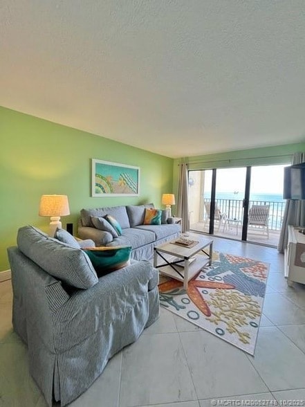 Building Photo - 7410 S Ocean Dr