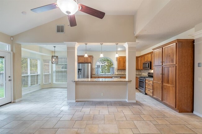 Building Photo - 8514 Racine Trail