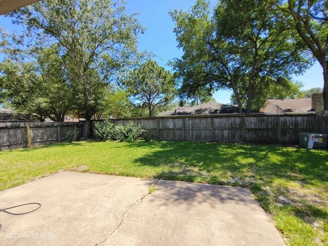 Building Photo - 20903 Westgreen Ct