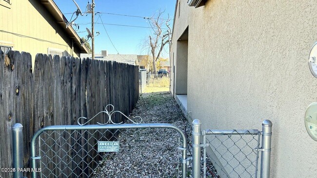 Building Photo - 3101 N Corrine Dr