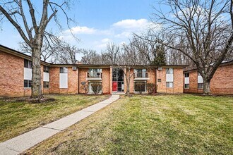 Building Photo - 1245 Island Dr