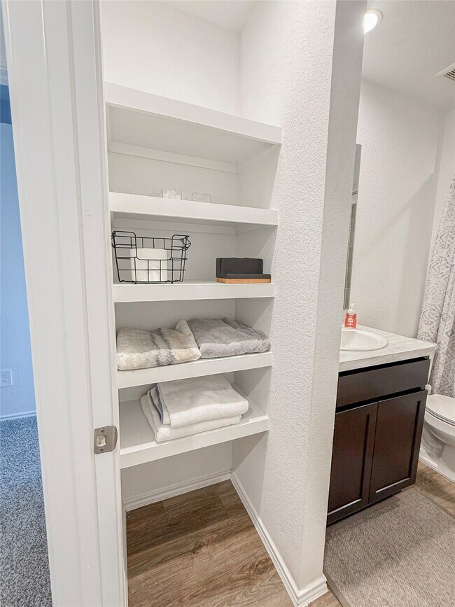 Building Photo - 12346 TRANQUIL Pnes Dr