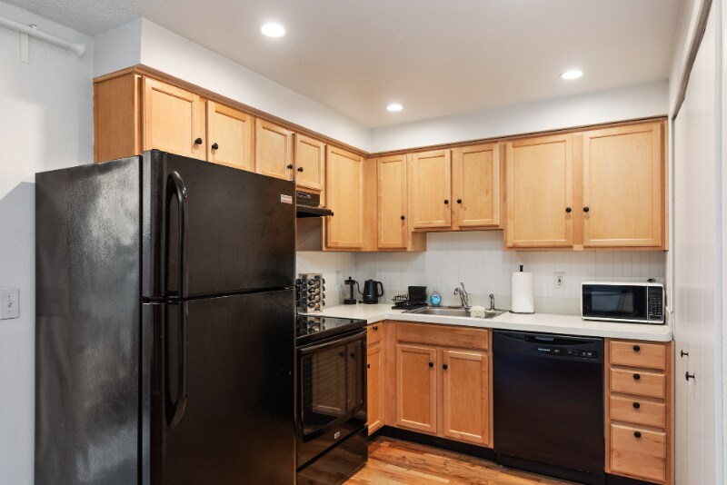 Building Photo - 2356 SE Division St