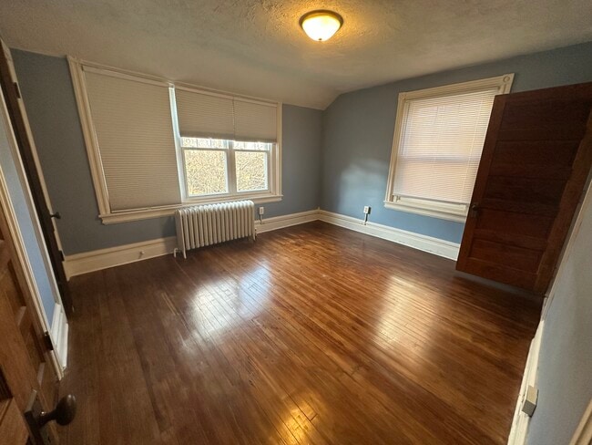 Building Photo - 1050 Delaware Ave