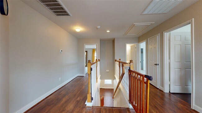 Building Photo - 7918 Tupper Bend Ct