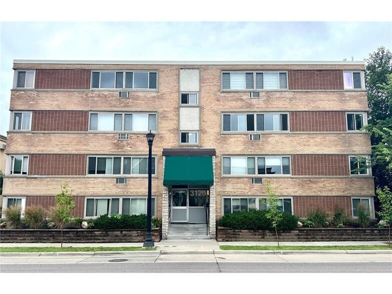 Building Photo - 3120 Hennepin Ave