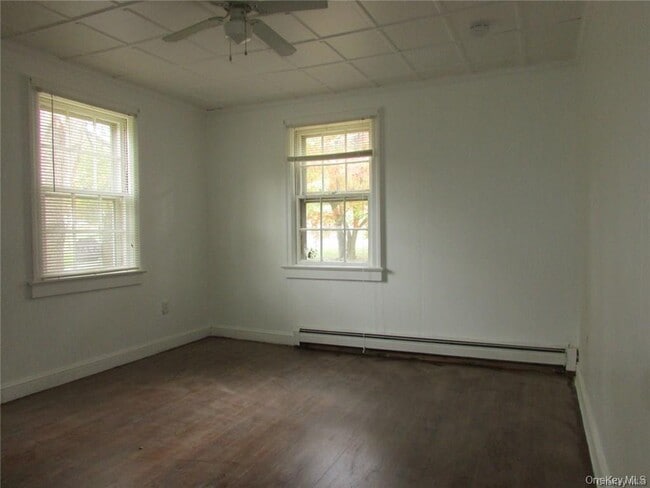 Building Photo - 225 Colden Hill Rd