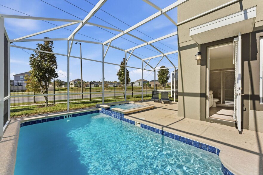 Building Photo - 770 Sticks St