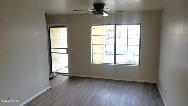 Building Photo - 7801 N 44th Dr