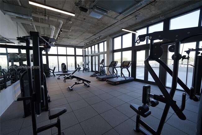 Building Photo - 7920 NE 2nd Ave