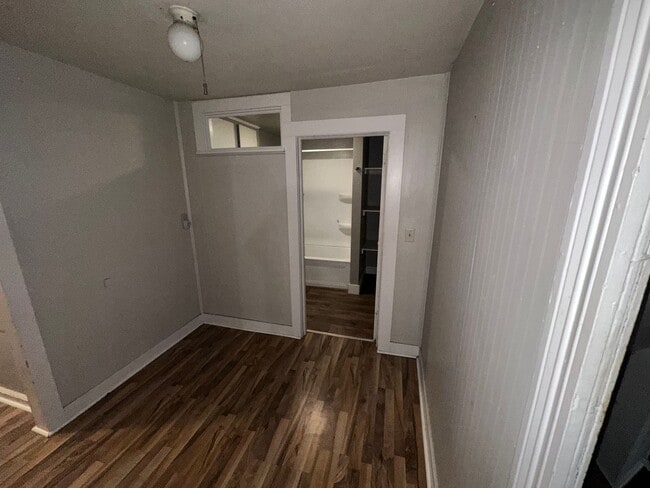 Building Photo - 629/631 Park Avenue