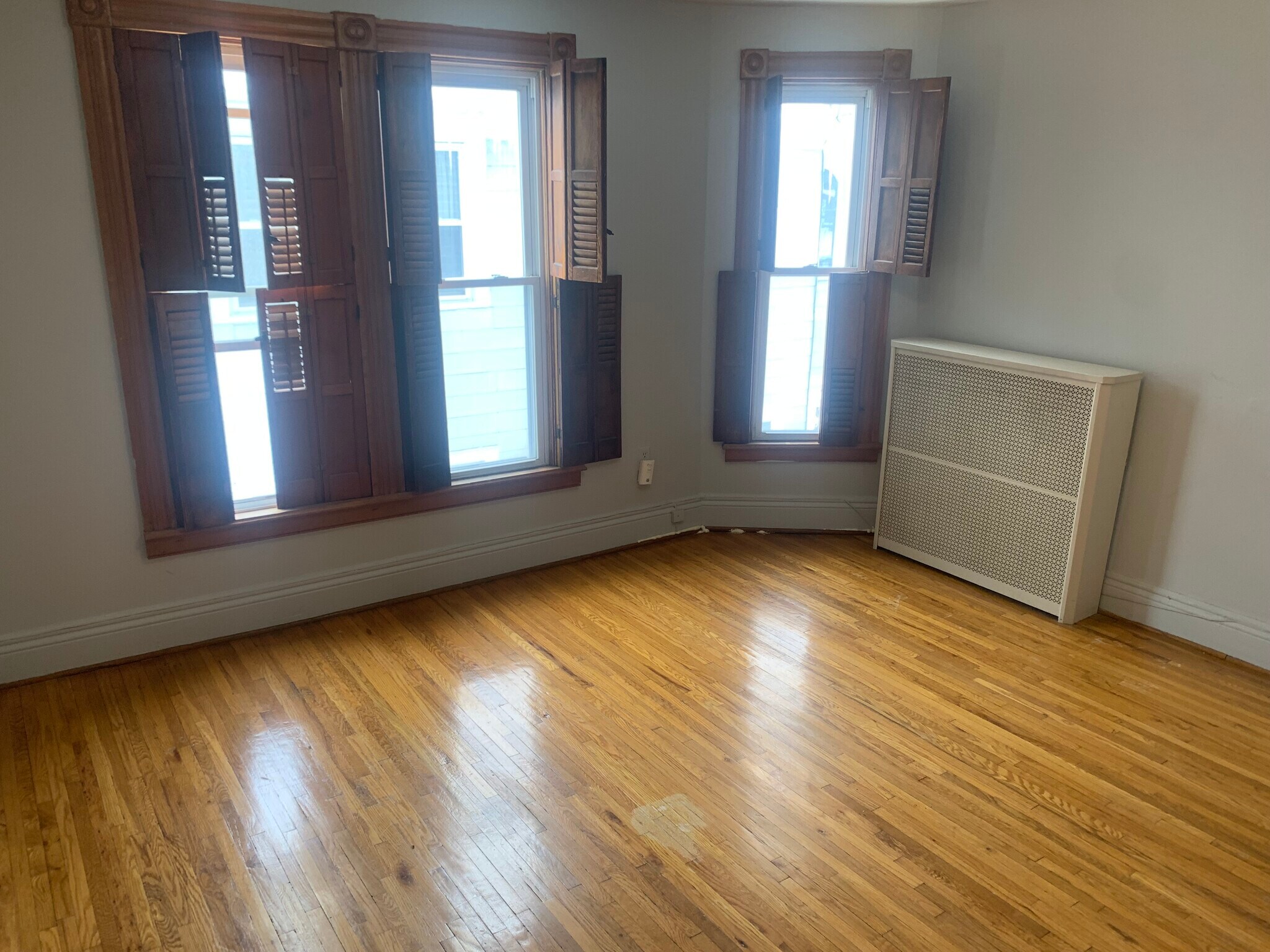 Building Photo - 9 Sumner Park