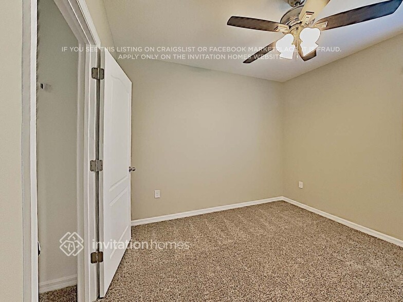 Building Photo - 15449 Trinity Fall Way