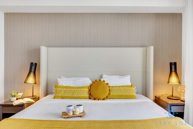 Building Photo - 4112 Jimmy Buffett Mem Hwy