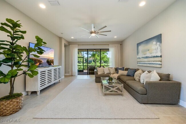 Building Photo - 13429 Coronado Dr